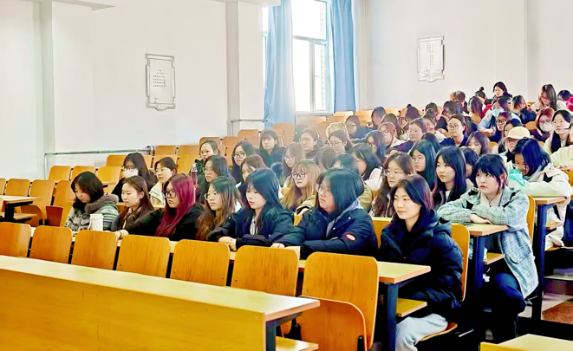 4CD8B